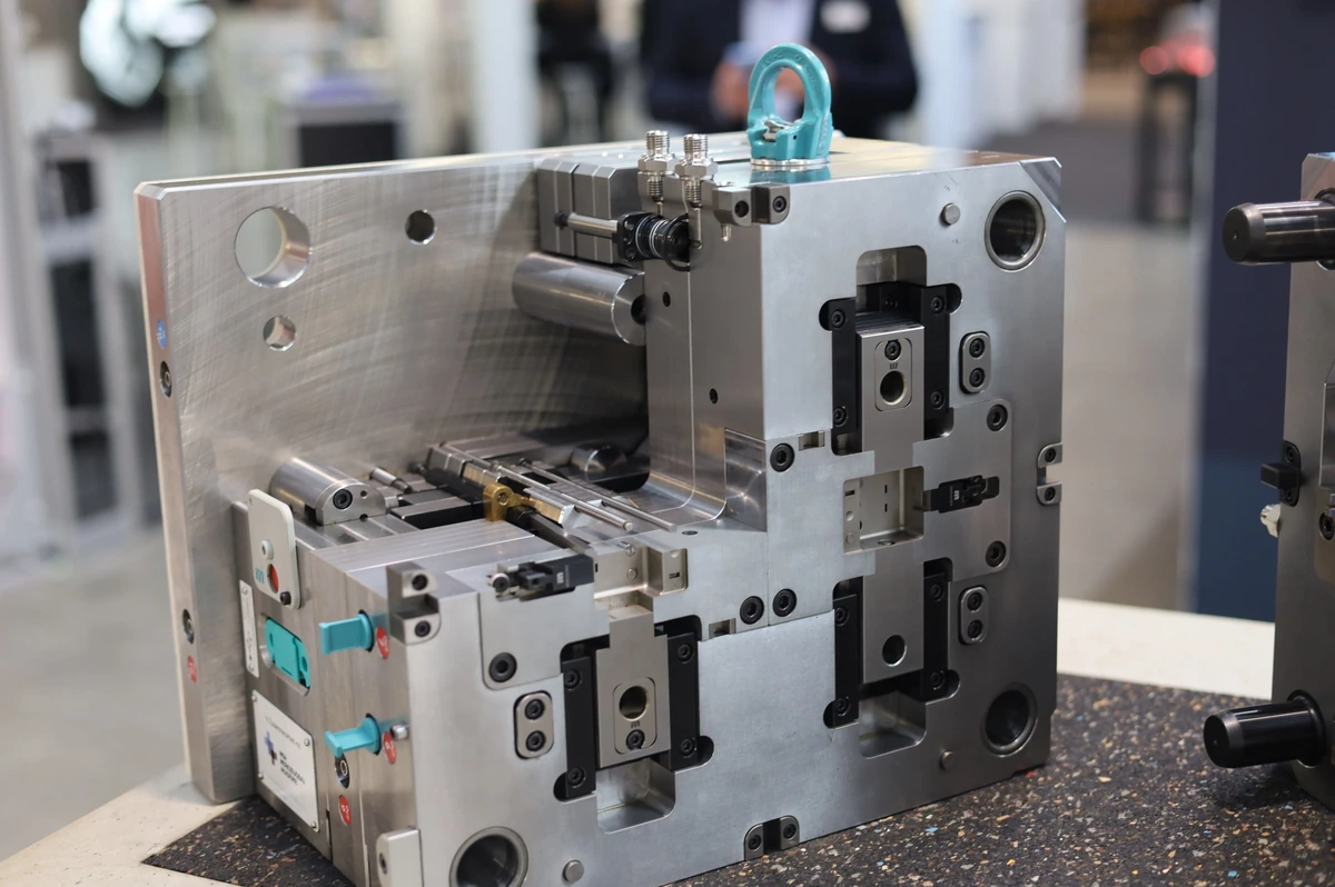 Steel injection mold tooling