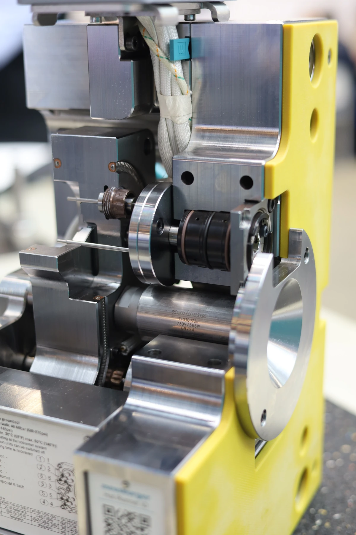 Steel mold tooling with machined cavities and locating features
